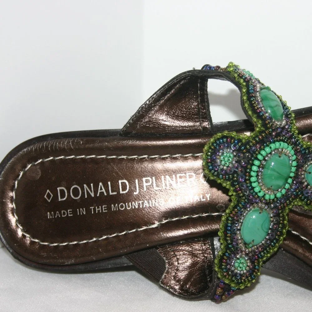 Donald Pliner Wedge Heel Sandal 'Cece" Size 8.5 J-894. New Condition. No box. - Picture 10 of 10